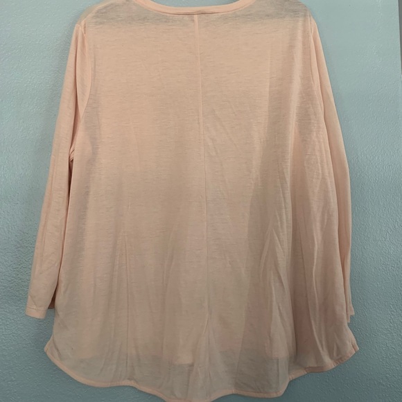 H&M 3/4 sleeve Blousey Tee with Front Pocket size L - Picture 2 of 4